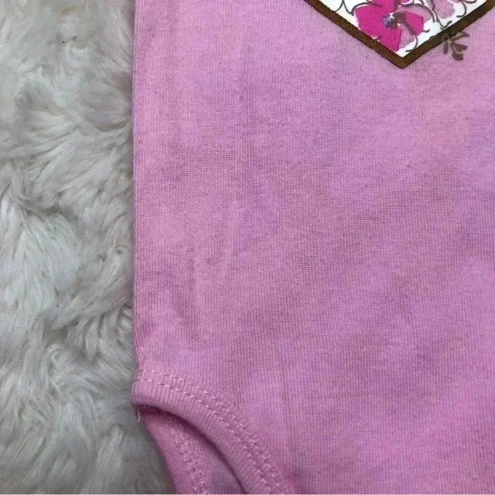 Juicy Couture Diaper Shirt  Onesie Pink Heart / Floral Size 0-3 Months - Picture 7 of 16